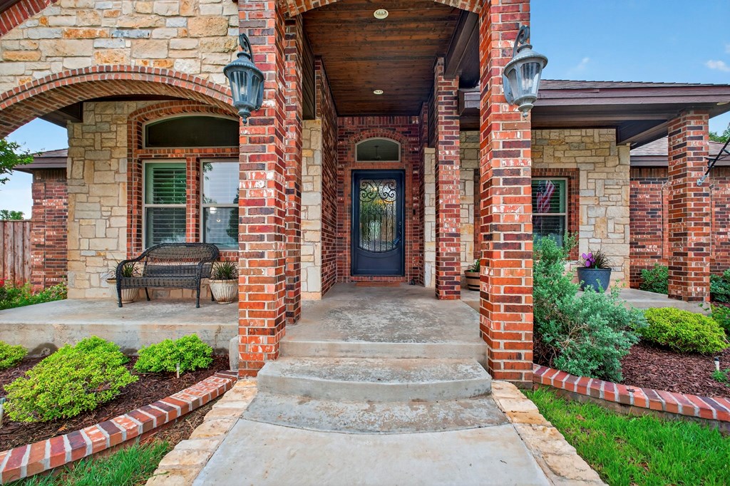 6407 Saddle Horn Lane, Midland, Texas image 6