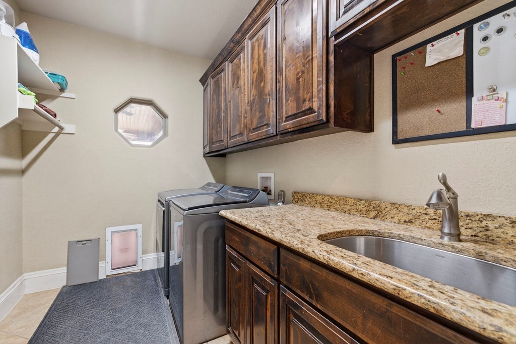 6407 Saddle Horn Lane, Midland, Texas image 46