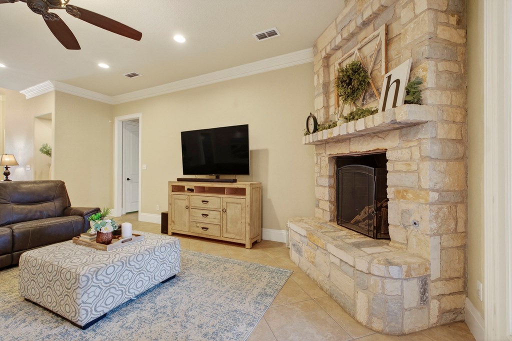 6407 Saddle Horn Lane, Midland, Texas image 10