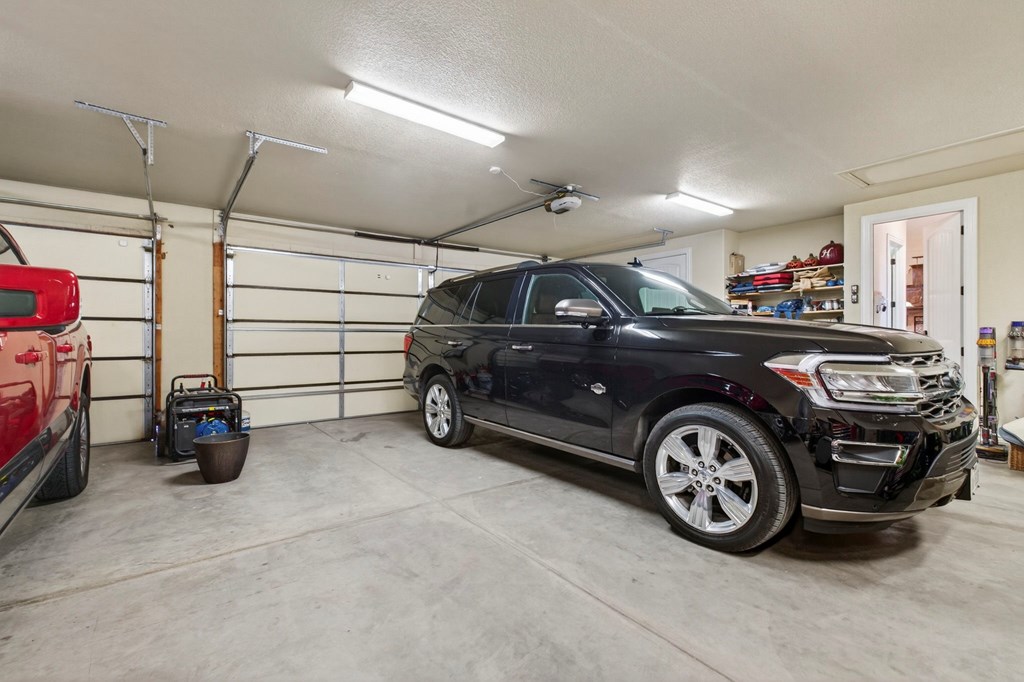 6407 Saddle Horn Lane, Midland, Texas image 48