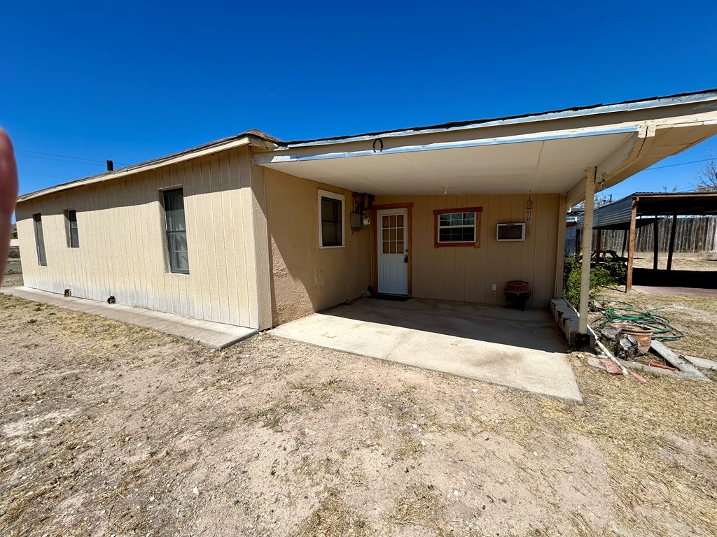 400 N Young St, Fort Stockton, Texas image 22