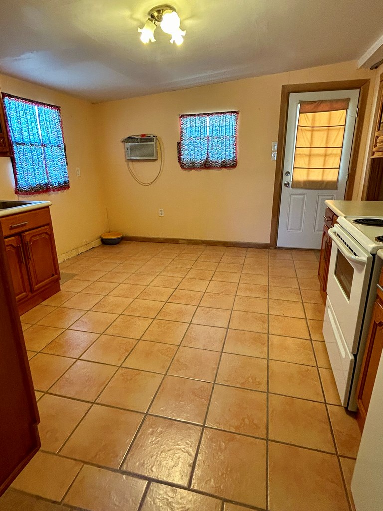 400 N Young St, Fort Stockton, Texas image 18