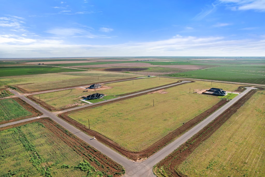 1124 Cooper Dr, New Home, Texas image 3