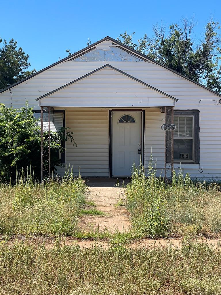 855 E 6th St, Colorado City, Texas image 1