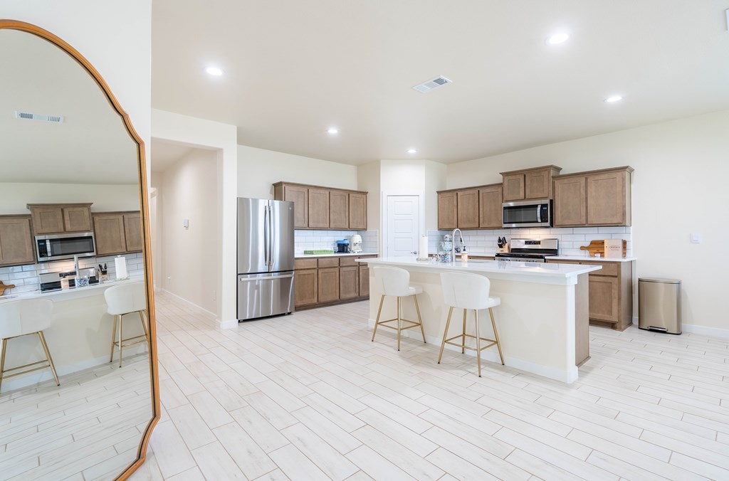 2306 Beaufort Dr, Midland, Texas image 8