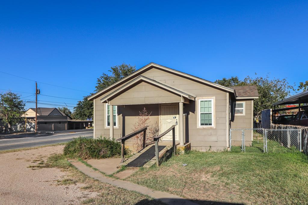 1001 Lancaster St, Big Spring, Texas image 1