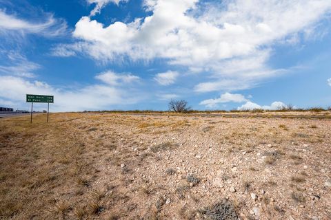 Vacant Land For Sale - I-20 S. Service Rd<br/> Ward County, Monahans, TX 79756