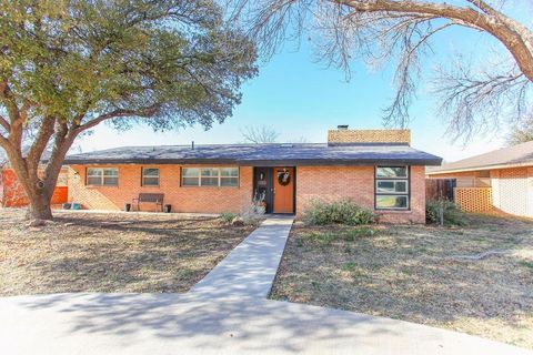 Homes For Sale - 1707 Yale Ave<br/> Big Spring, TX 79720