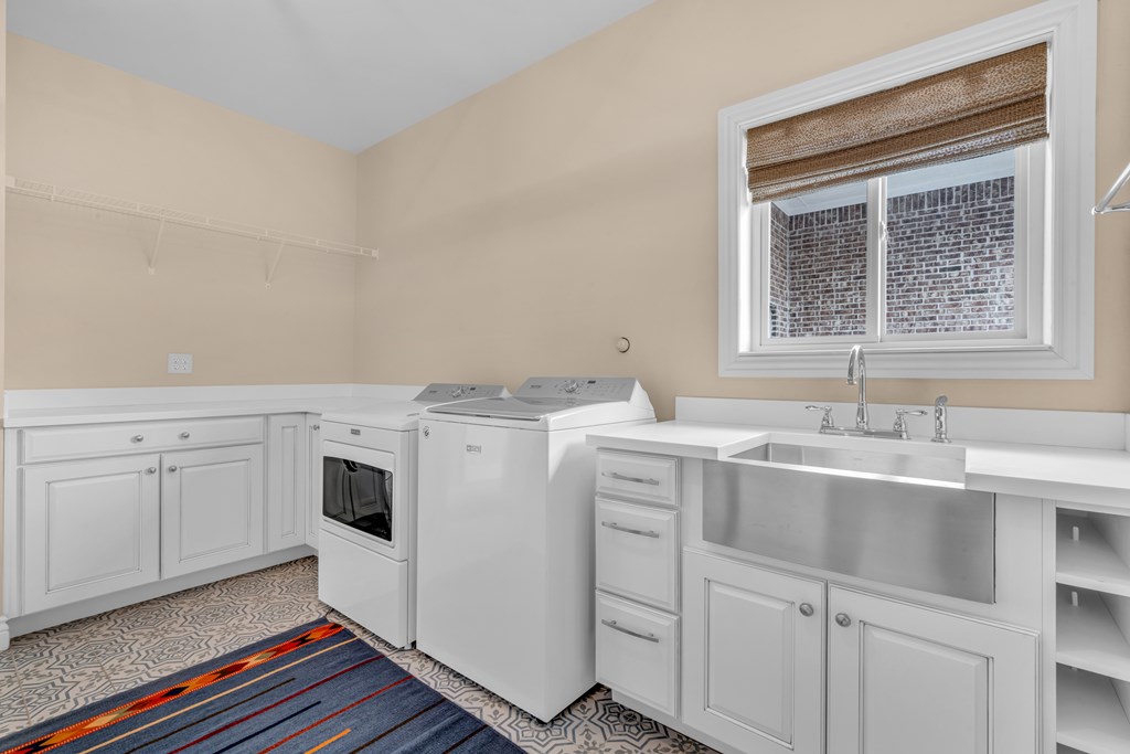 131 High Lonesome Dr, Alpine, Texas image 34