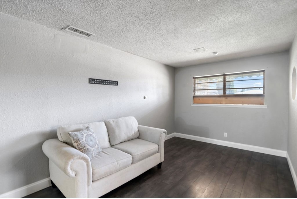 1221 E 16th St, Big Spring, Texas image 14