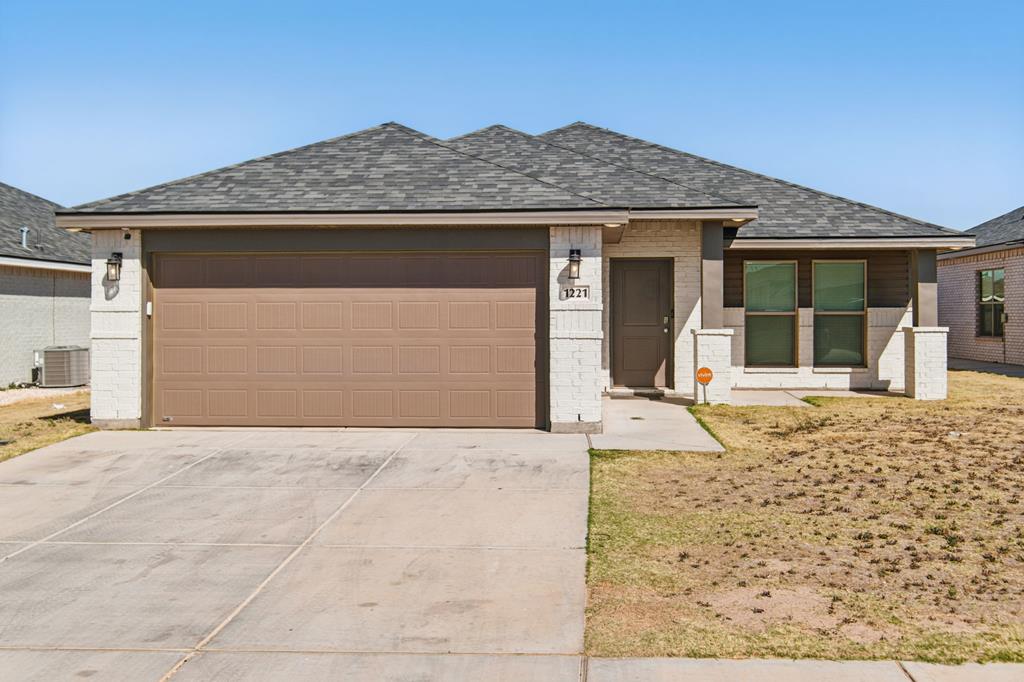 1221 Bourbon St, Odessa, Texas image 1