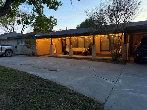 Homes For Sale - 1109 Mogford St<br/> Midland County, Midland, TX 79701