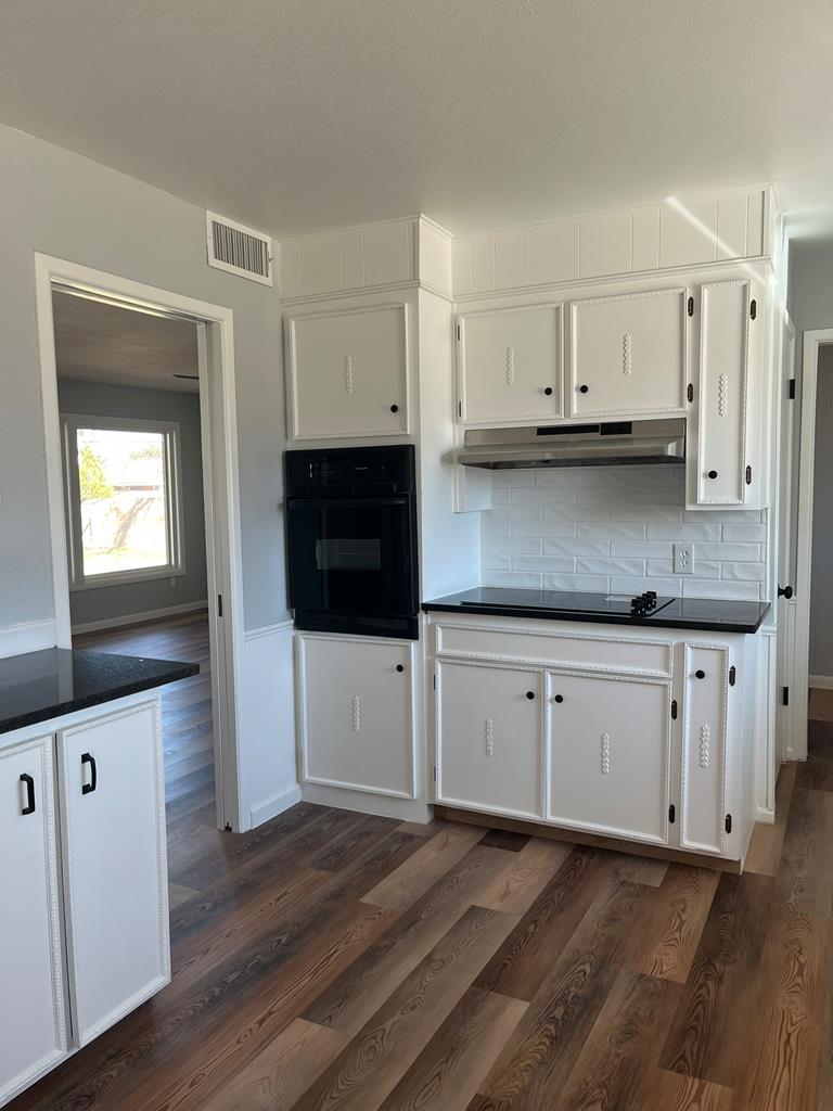 2606 Country Club Dr, Midland, Texas image 4