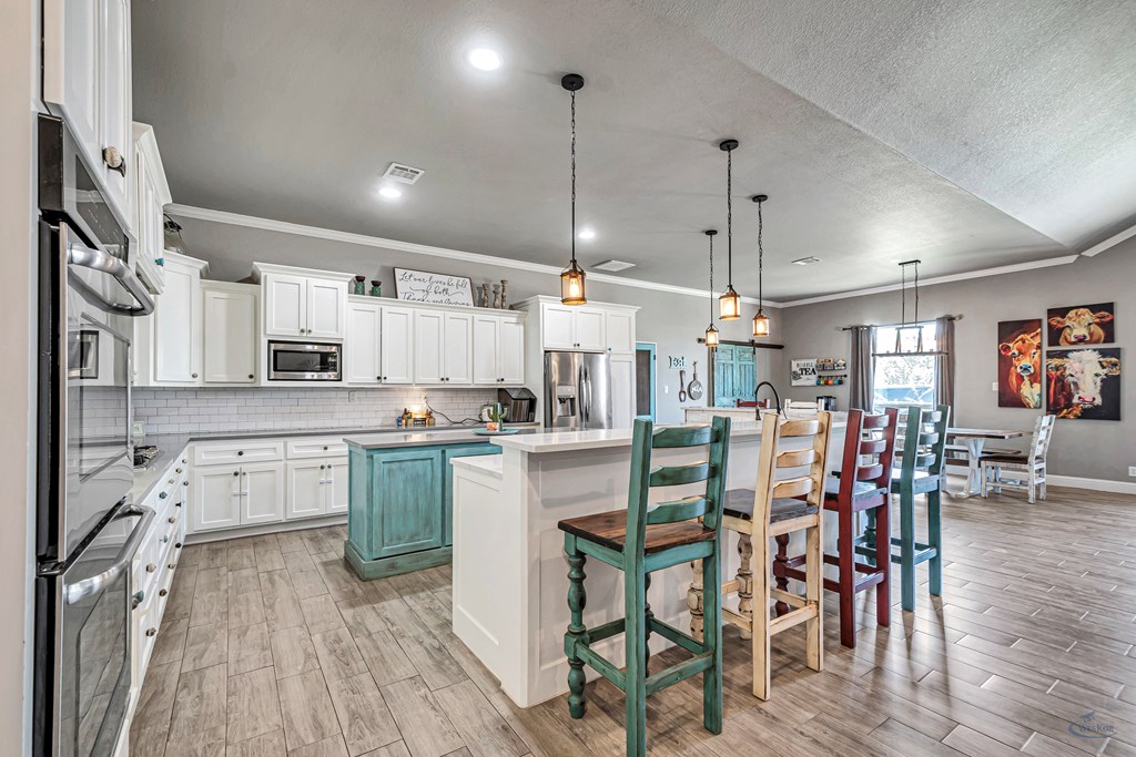 6811 W County Rd 41, Midland, Texas image 17