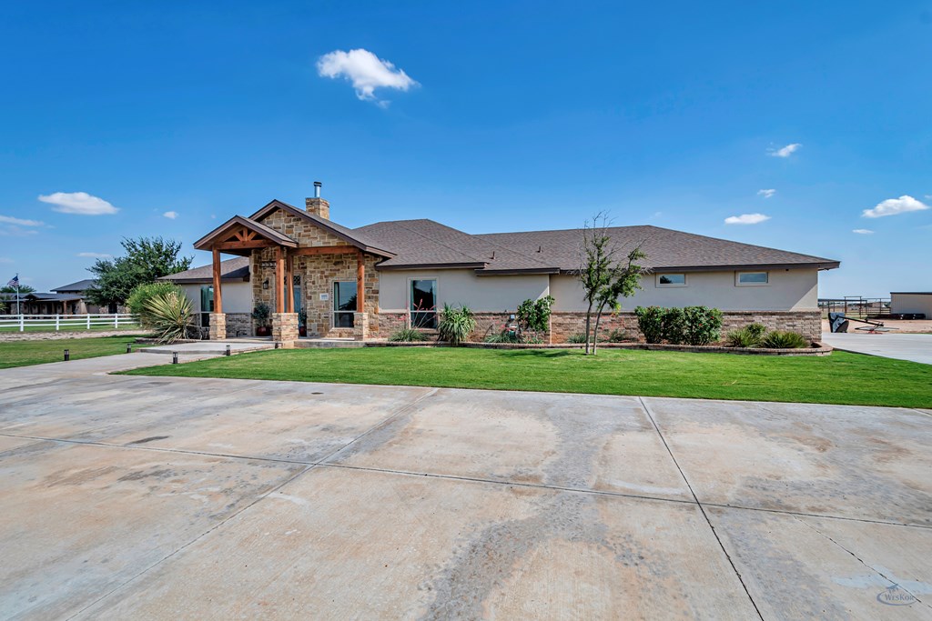 6811 W County Rd 41, Midland, Texas image 8