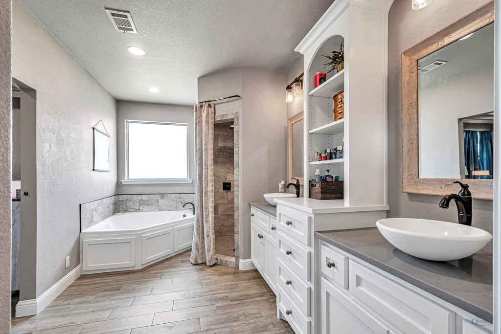 6811 W County Rd 41, Midland, Texas image 33