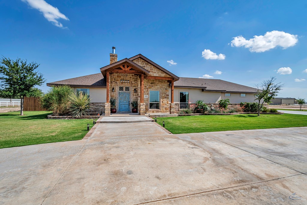 6811 W County Rd 41, Midland, Texas image 4
