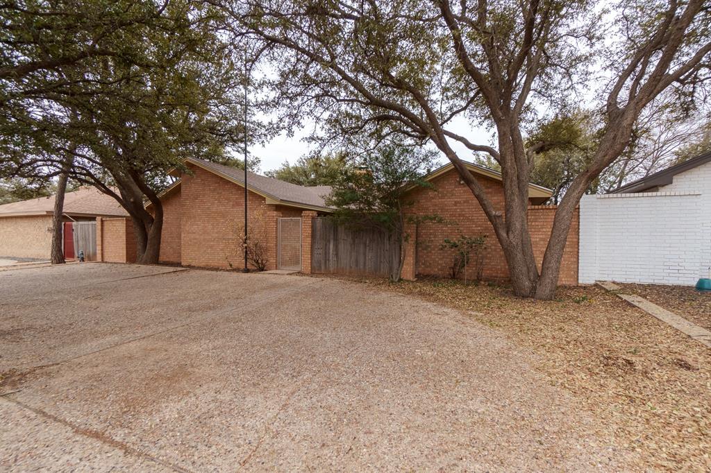 2401 Haynes Dr, Midland, Texas image 2