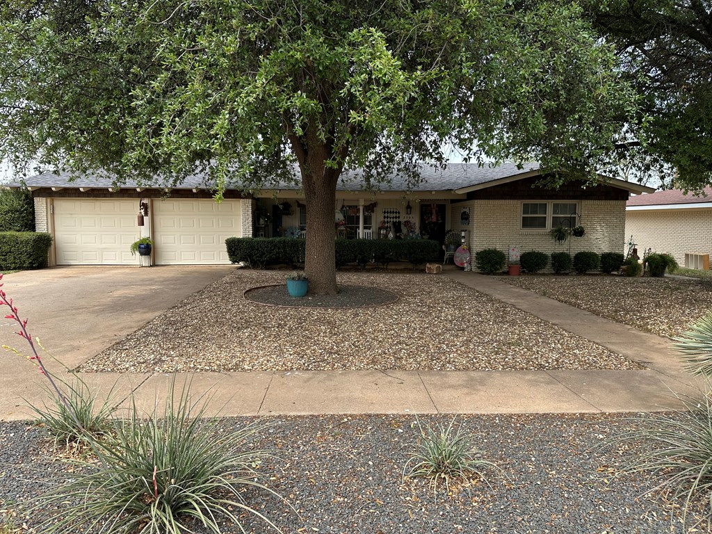 2905 34th St, Snyder, Texas image 2
