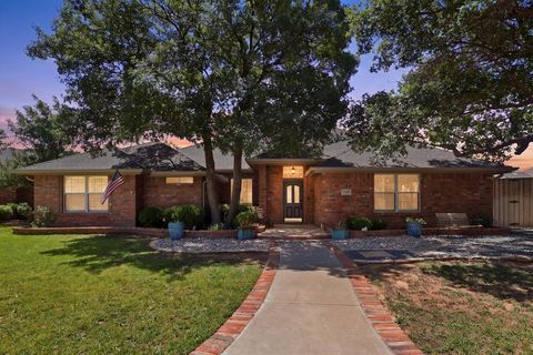Homes For Sale - 5509 Sterling Court<br/> Midland, TX 79707