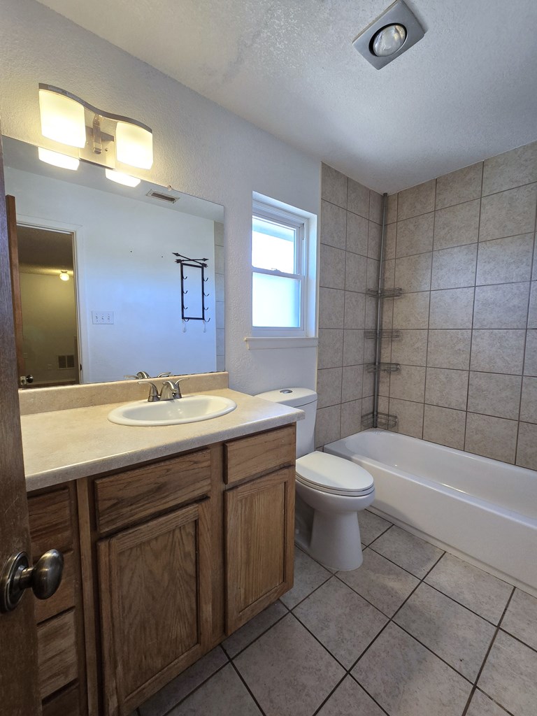 4515 Palmer Dr, Midland, Texas image 23