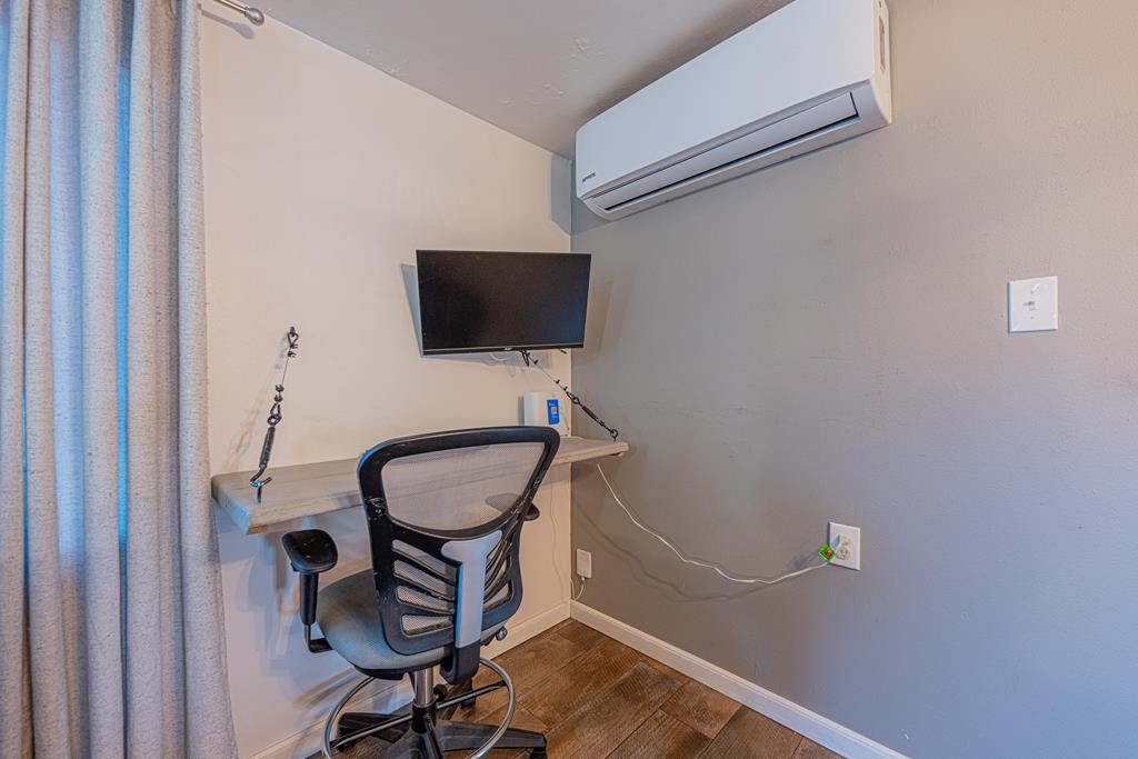 4815 W Illinois Ave, Midland, Texas image 14