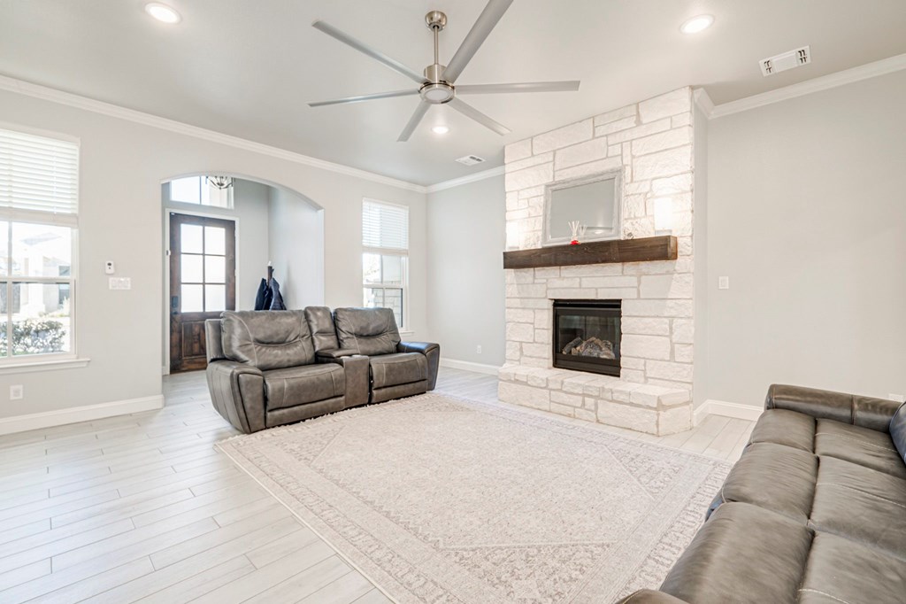 304 Peregrine Hill Circle, Midland, Texas image 7