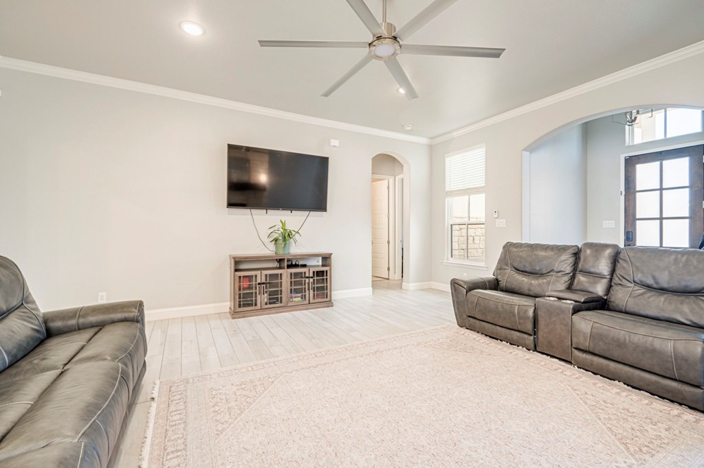 304 Peregrine Hill Circle, Midland, Texas image 9