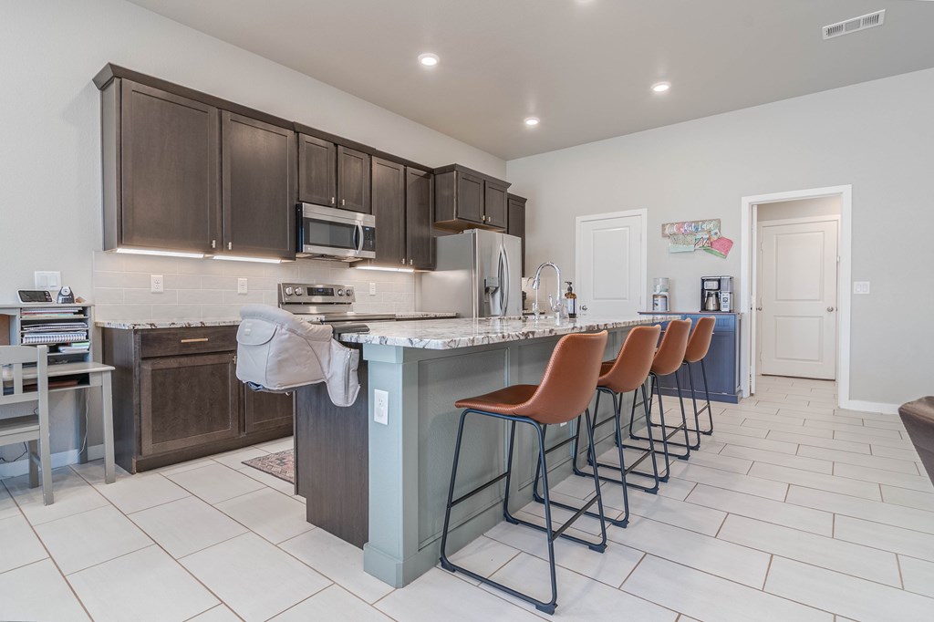 6701 Fiddler Rd, Midland, Texas image 7