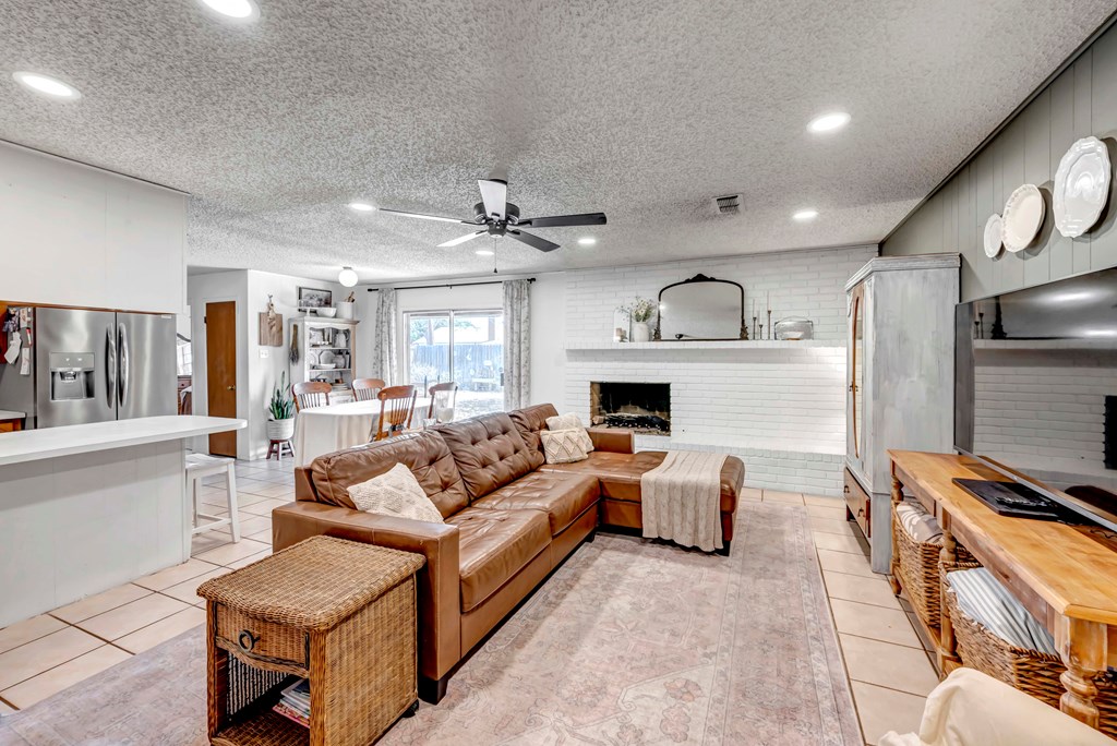 4511 W Dengar Ave, Midland, Texas image 5