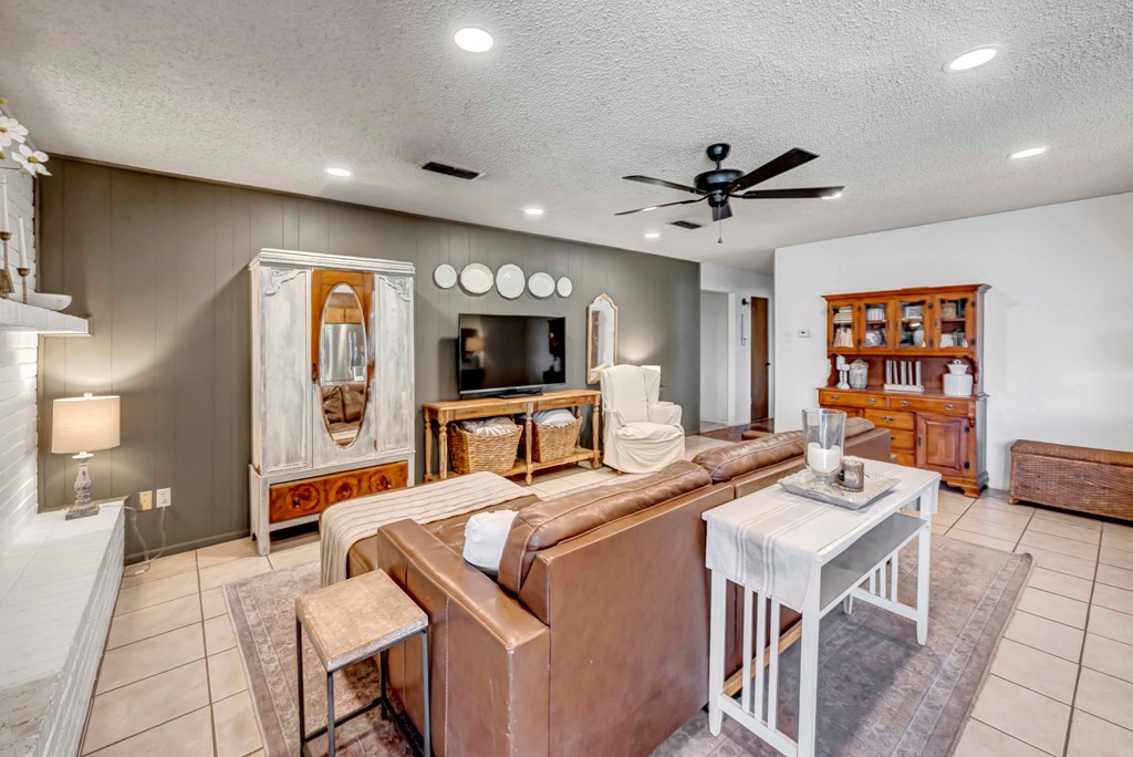 4511 W Dengar Ave, Midland, Texas image 7