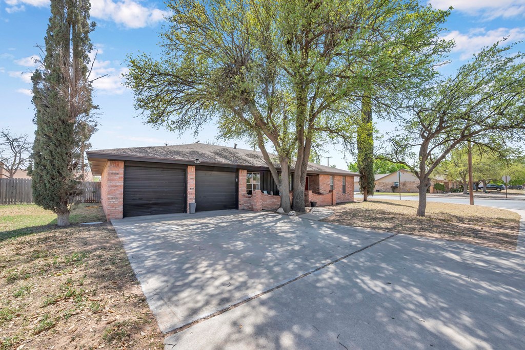 4511 W Dengar Ave, Midland, Texas image 3