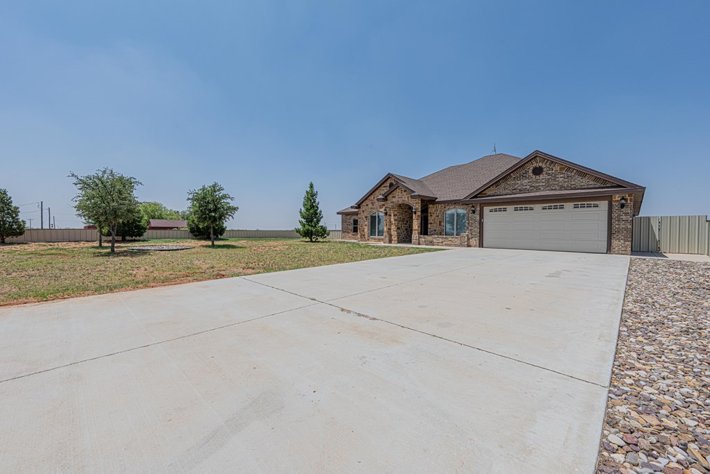 2894 SE 5001, Andrews, Texas image 2
