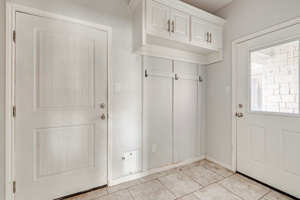 1502 N A St, Midland, Texas image 32