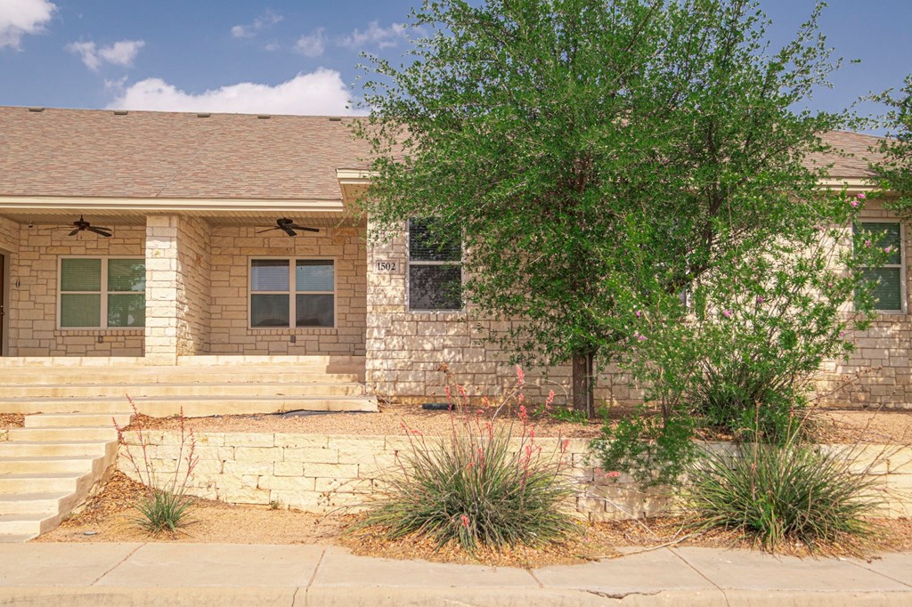 1502 N A St, Midland, Texas image 4