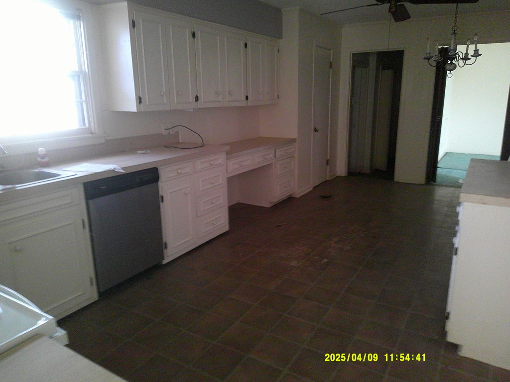 1702 N Ave G, Lamesa, Texas image 7