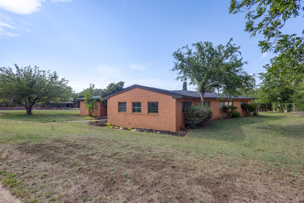 610 Hillside Dr, Big Spring, Texas image 5