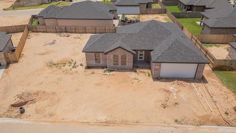 Homes For Sale - 2510 Flicker Dr<br/> Midland, TX 79706
