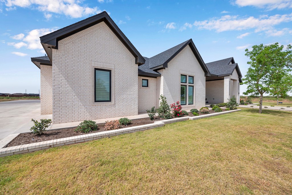 9331 Clevenger Rd, Odessa, Texas image 4