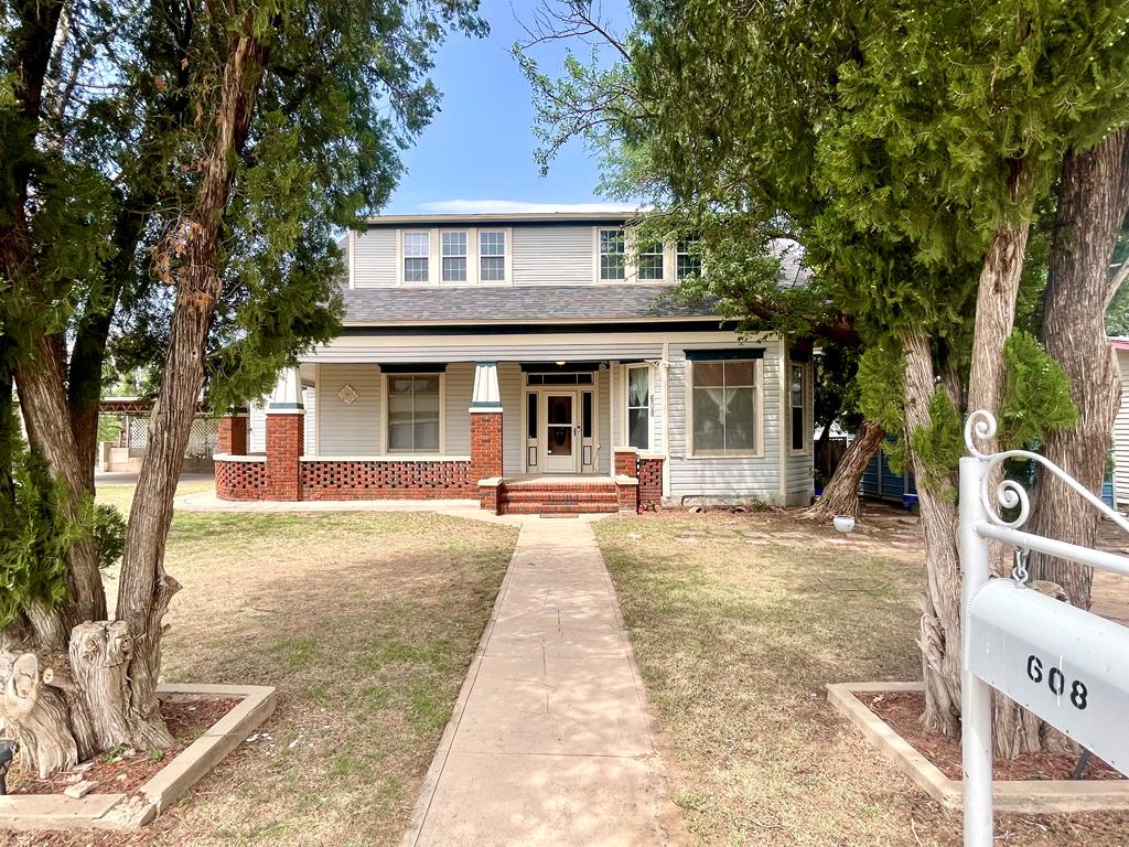 608 S Aylesford St, Big Spring, Texas image 1