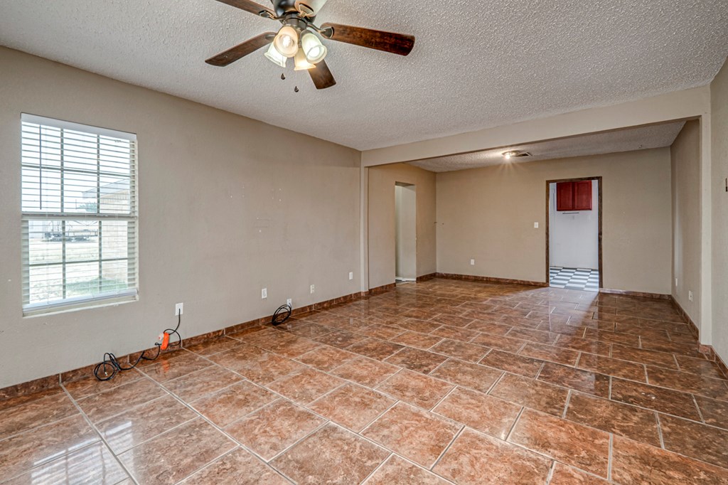 3608 S County Rd 1195, Midland, Texas image 7