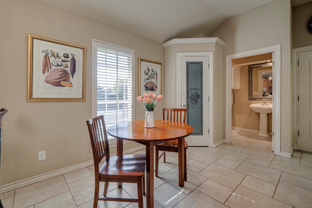 5520 Los Patios, Midland, Texas image 9