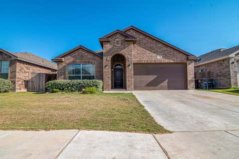 Homes For Sale - 1602 Laguna Meadows Trail<br/> Midland County, Midland, TX 79705