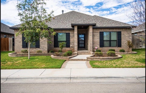 Homes For Sale - 4407 Heritage Oaks Dr<br/> Midland, TX 79707