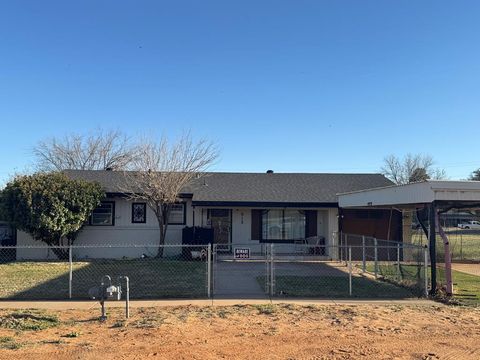 Homes For Sale - 915 E 9th St<br/> Colorado City, TX 79512