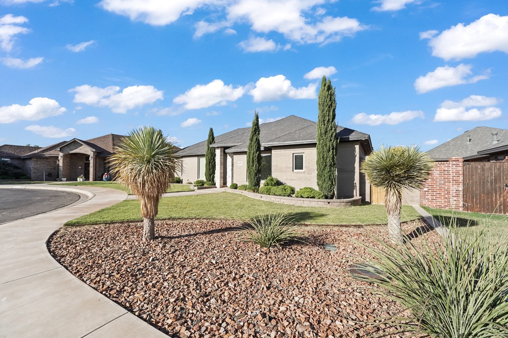 4402 Casa Verde Court, Midland, Texas image 3