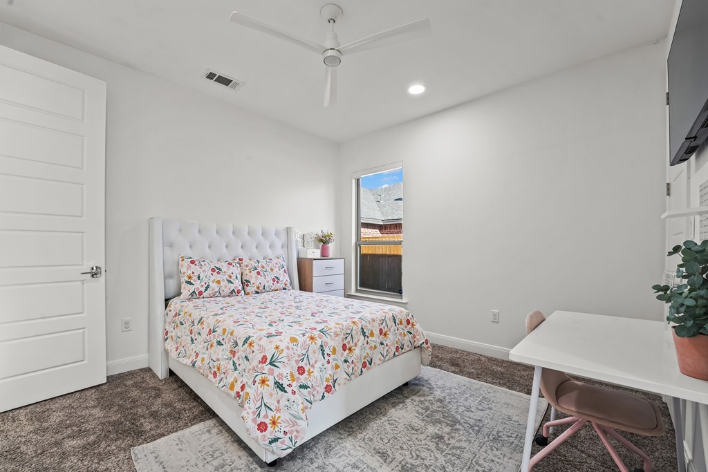 4402 Casa Verde Court, Midland, Texas image 18