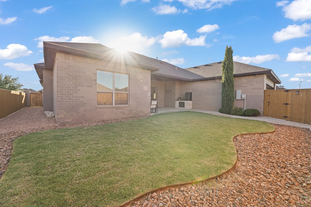 4402 Casa Verde Court, Midland, Texas image 30