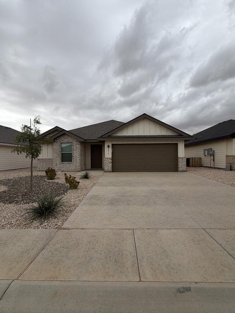 Homes For Rent - 2512 S County Rd 1101<br/> Midland, TX 79706