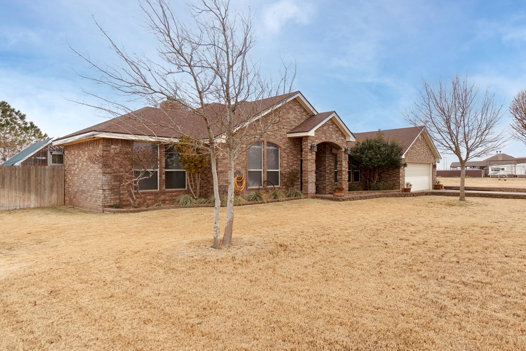 1607 S County Rd 1085, Midland, Texas image 2